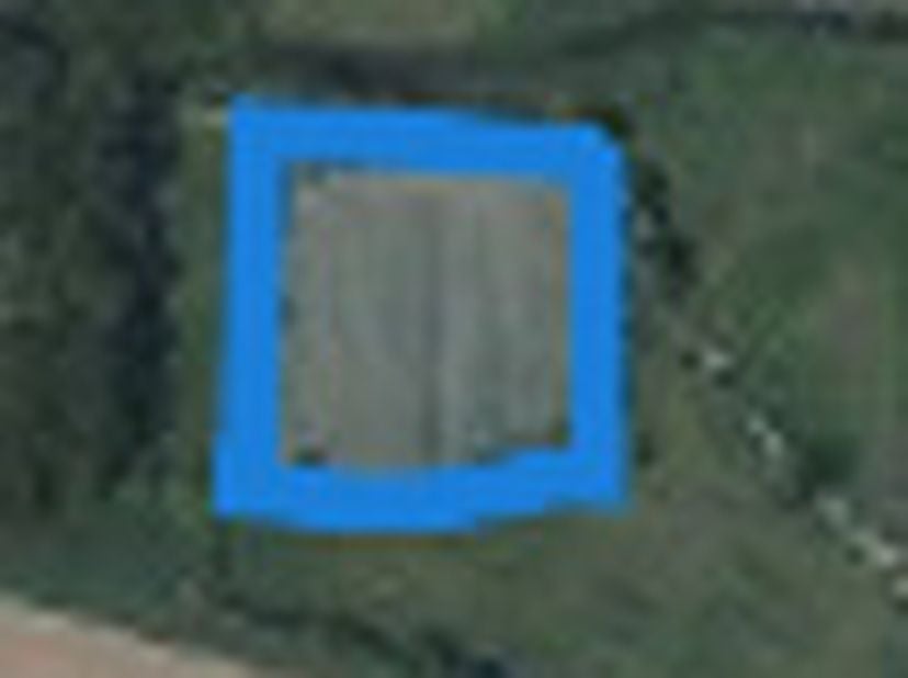 PERCEEL LANDBOUWGROND (LOT 6) &lt;br /&gt;
 &lt;br /&gt;
TONGEREN-BORGLOON, 10de afd., SLUIZEN:  &lt;br /&gt;
Landbouwgrond gek. sectie A nummer 1063P0000, 93 a 53 ca.