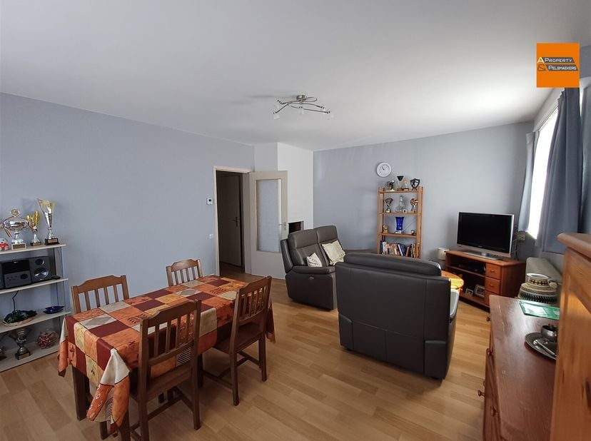 appartement de 2 chambres à coucher dans le centre de Kortenberg.&lt;br /&gt;
Idéal comme première maison ou comme investissement !&lt;br /&gt;
A deux pas de la g