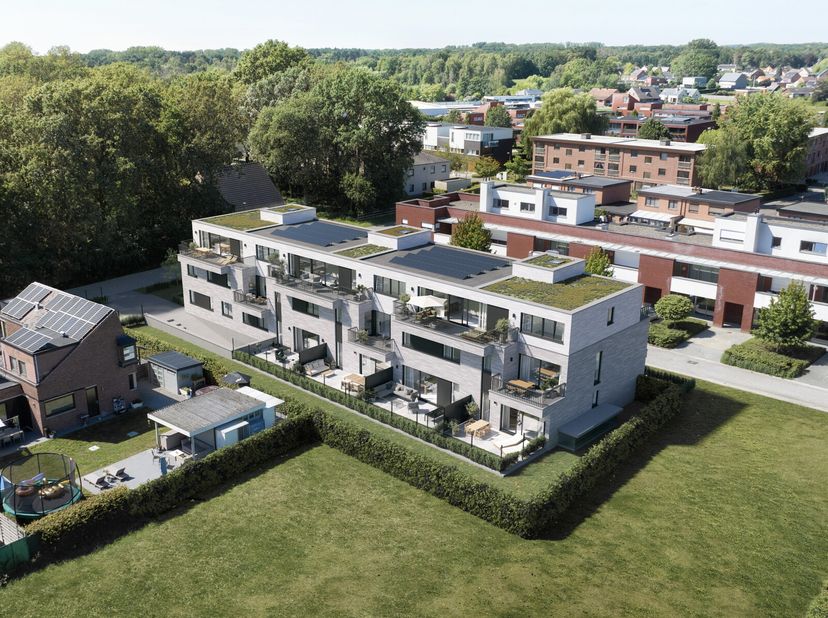 Dit appartement op de eerste verdieping van 67,31 m² heeft een mooie leefruimte met open keuken, een gang met apart toilet, een badkamer, een berging
