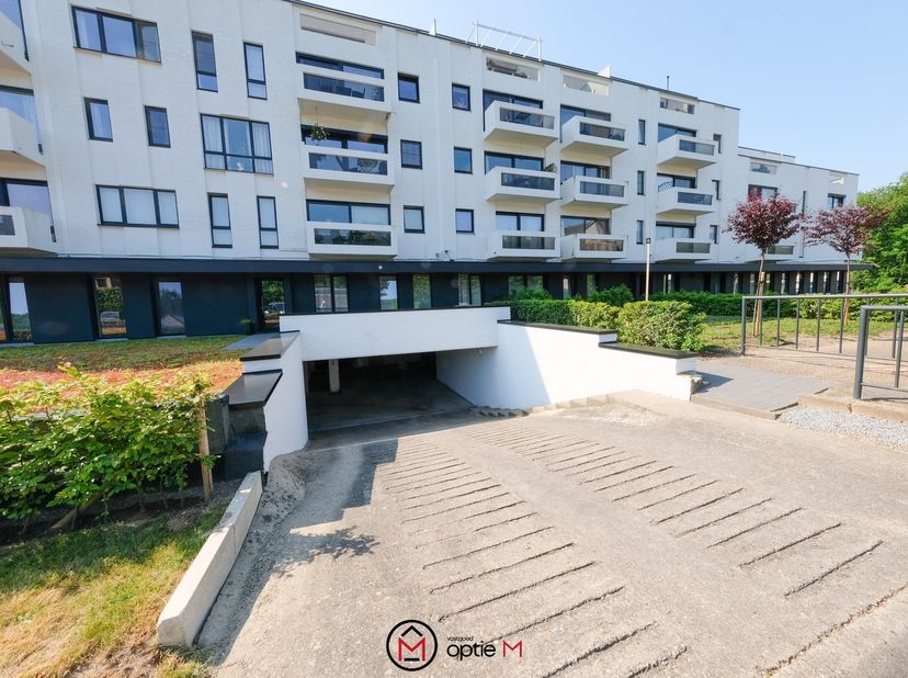 Garage à vendre
                    à 3550 Zolder