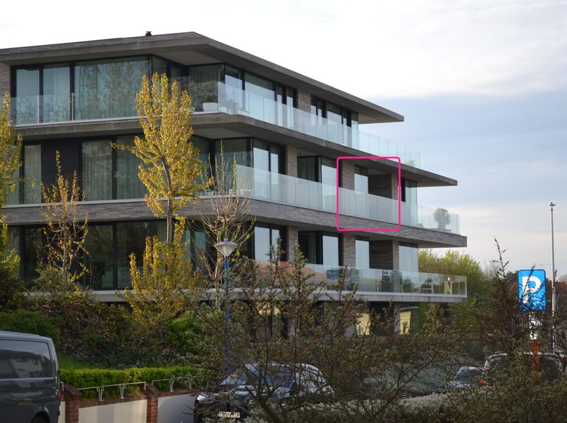 Recent en instapklaar bemeubeld appartement op toplocatie te koop!&lt;br /&gt;
&lt;br /&gt;
Ontdek dit prachtig en ruim appartement met 2 slaapkamers en comfortab