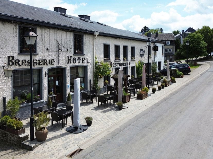 Dynasty Agentschap heeft het genoegen u &quot;L&#039;Auberge le Relais&quot; voor te stellen, een 3-sterren accommodatie gelegen in de Semois-vallei, in het hart van