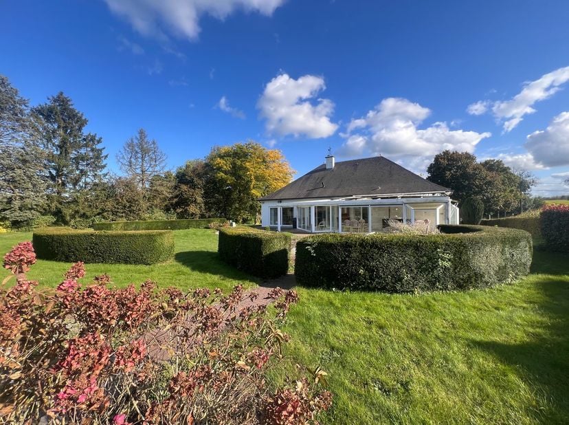 Maison à vendre
                    à 3740 Rijkhoven