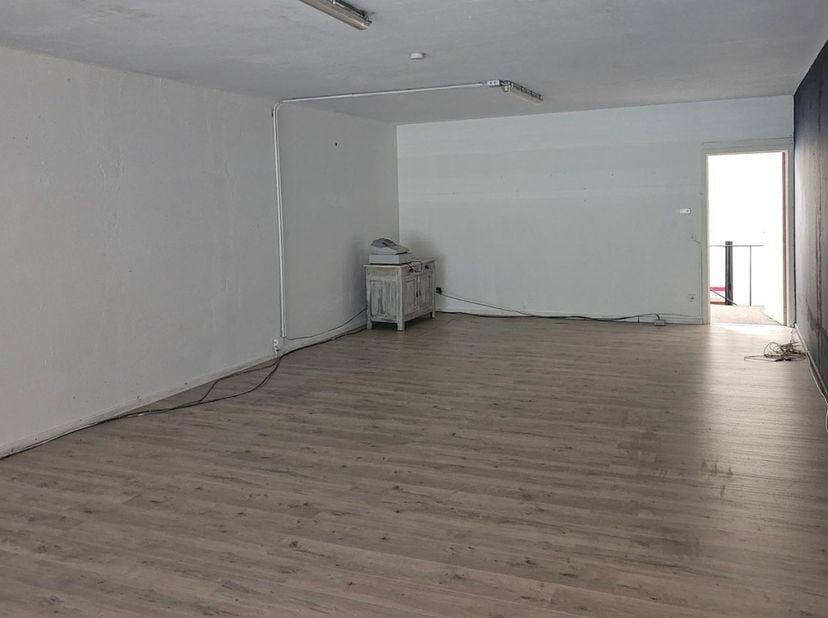 Bien professionnel à vendre
                    à 3630 Mechelen-aan-de-Maas