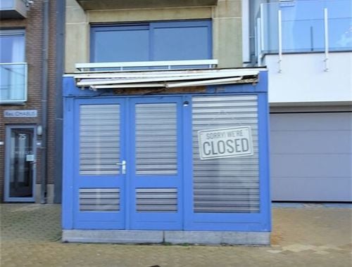                                         Entrepôt avec habitation à louer à Middelkerke, € 1.250

