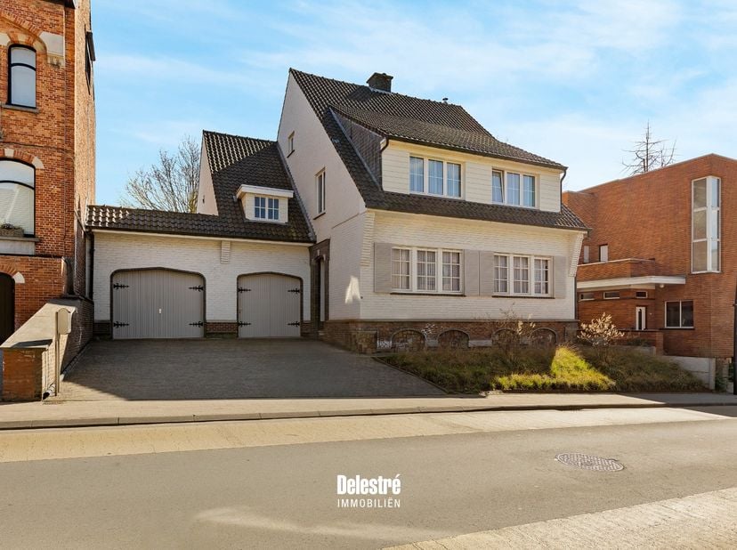 Maison à vendre
                    à 9320 Erembodegem