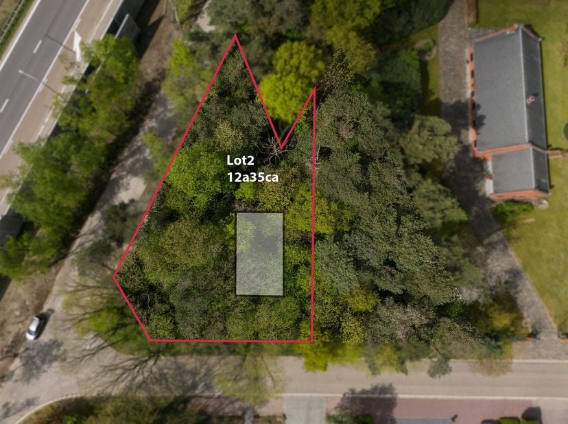 Terrain à vendre
                    à 3600 Genk