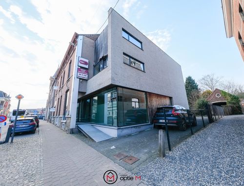                                         Kantoor te huur in Bilzen, € 1.950
