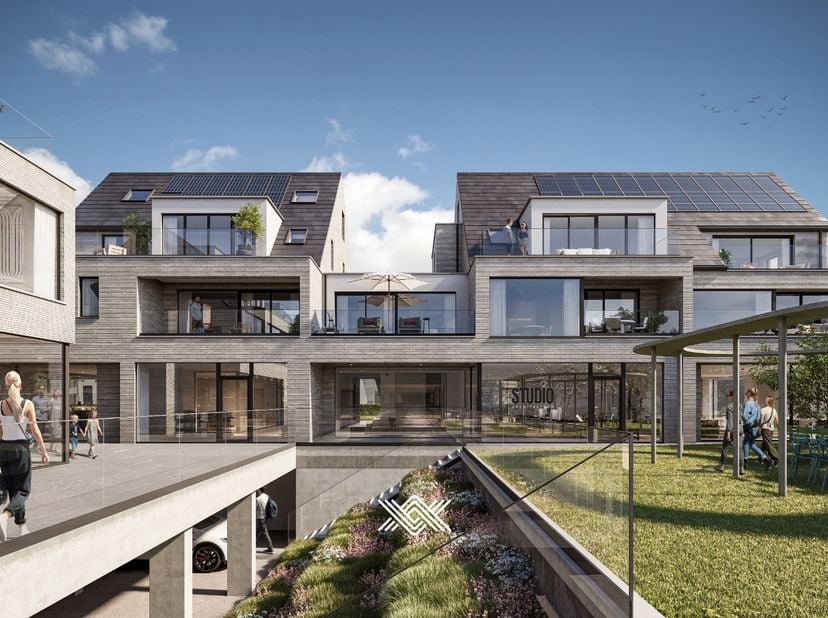 Deze casco handelsruimte van ca. 256 m² is gelegen vooraan links in de residentie, te kijken vanop de Kapellestraat. Dit pand is voorzien van grote ra