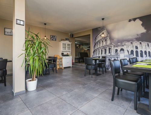                                         Handelszaak te koop in Boechout, € 240.000
