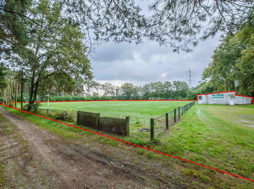 Bien professionnel à vendre
                    à 2460 Kasterlee