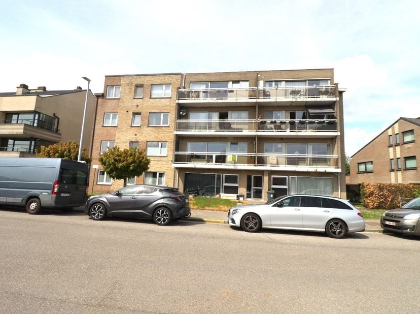 Appartement à louer
                    à 9140 Temse