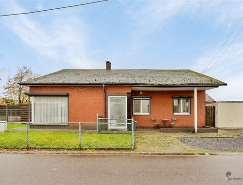                                         Woning te koop in Meerhout, € 249.000
