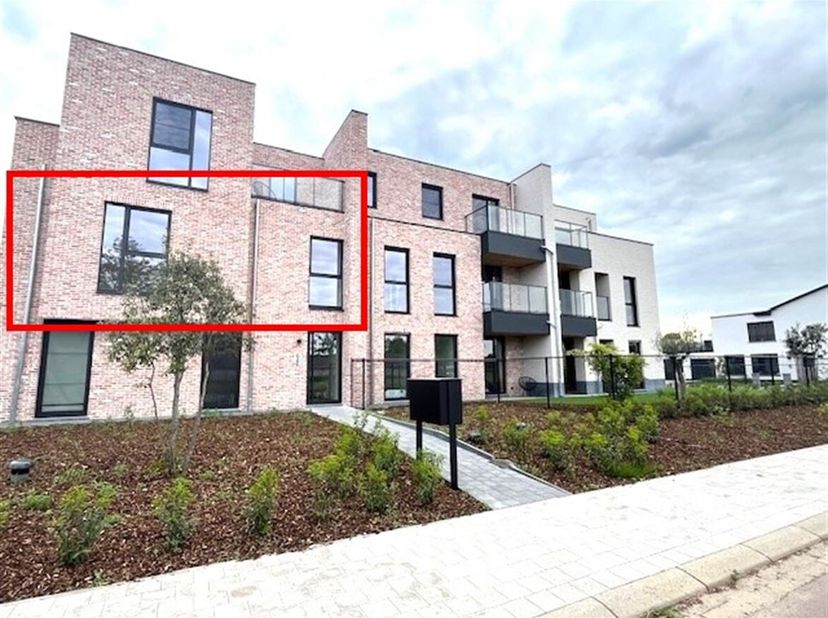 Prachtig appartement op eerste verdieping, 2 slaapkamers, bureauruimte, ruim terras,2 autostaanplaatsen&lt;br /&gt;
Gelegen in het hartje van Pulderbos.&lt;br
