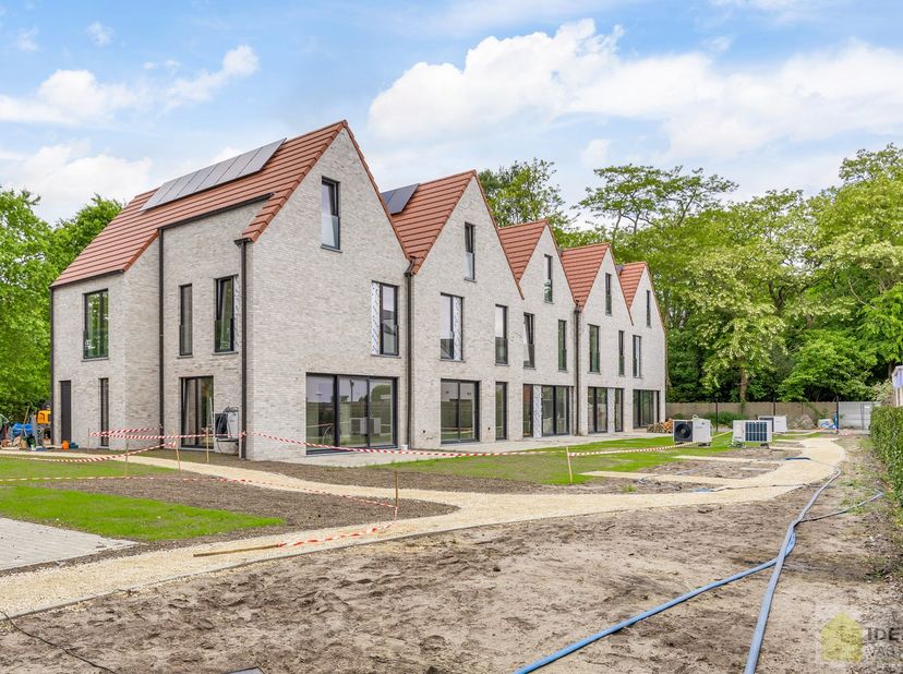 Exclusief wonen in het bruisende centrum van Lommel. Stap binnen in Residentie Het Burgemeesterpark en beleef hoe comfortabel wonen kan zijn. Wilt u t