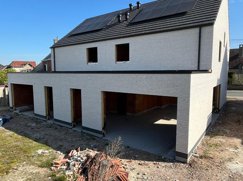 Nieuwbouwwoningen te koop&lt;br /&gt;
&lt;br /&gt;
Ontdek onze ruime, lichtrijke en zuidwest georiënteerde nieuwbouwwoningen aan de rand van Buggenhout-bos.&lt;br /&gt;