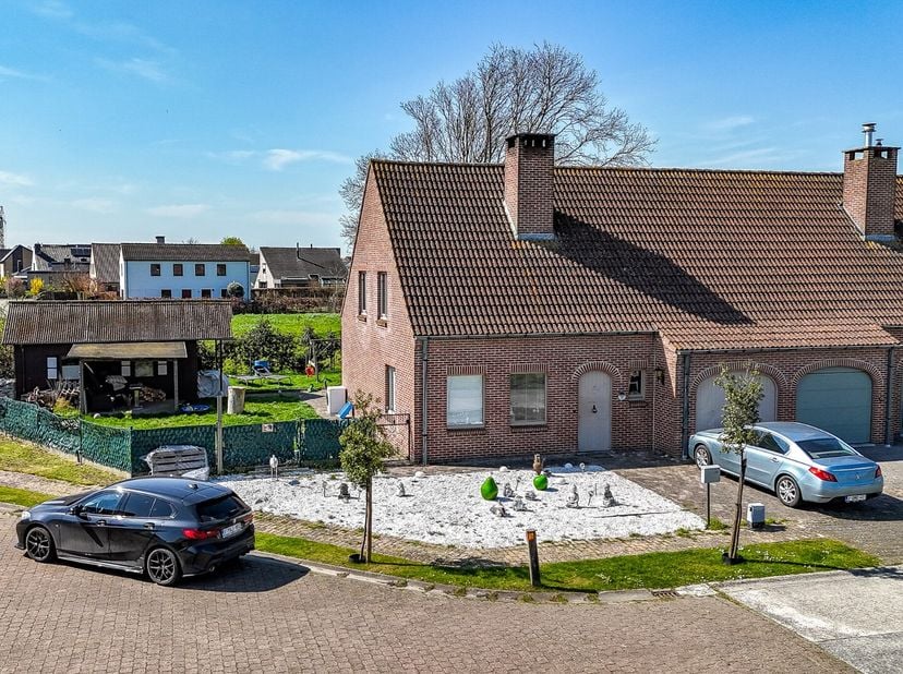 Maison à vendre
                    à 8460 Oudenburg