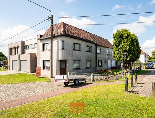                                         Maison à vendre à Kaprijke, € 220.000
