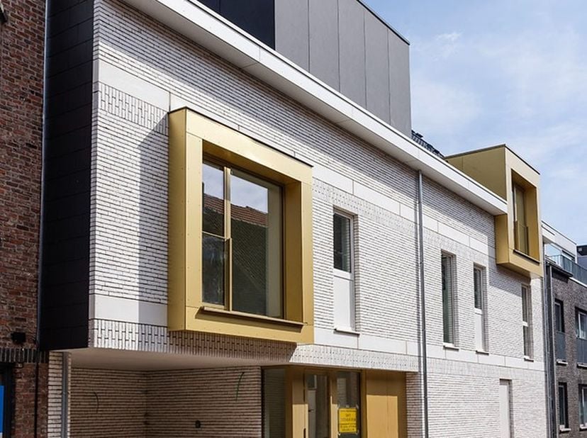 Nieuwbouwappartementen te koop in Kruibeke – Modern wonen achter de kerk&lt;br /&gt;
Ontdek deze recente en energiezuinige appartementen, rustig gelegen ach