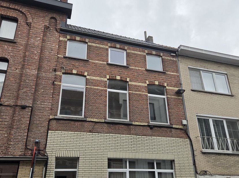 Appartement à louer
                    à 9300 Aalst