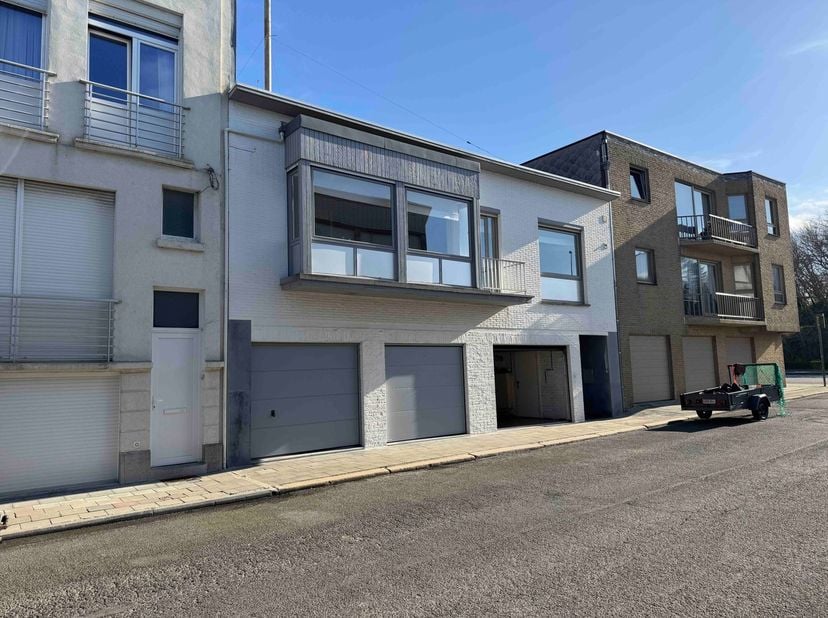 Garage à vendre
                    à 8420 Wenduine