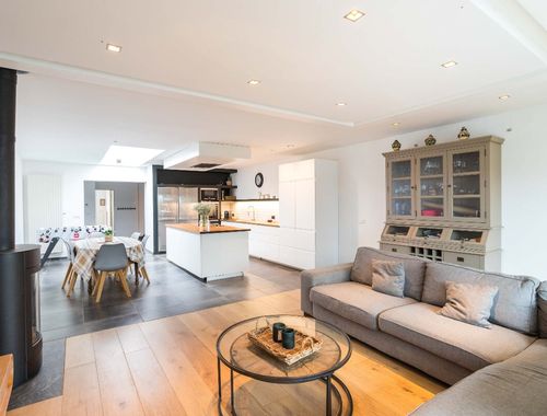                                         Woning te koop in Gullegem, € 335.000
