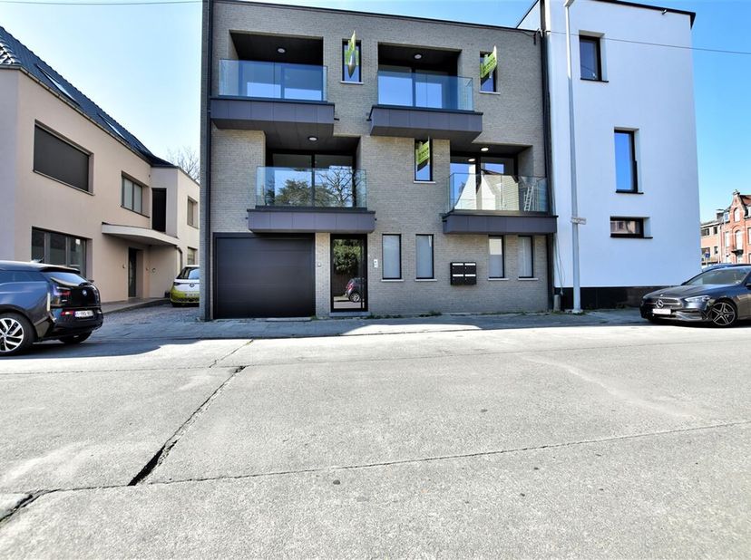 Appartement à louer
                    à 9200 Dendermonde