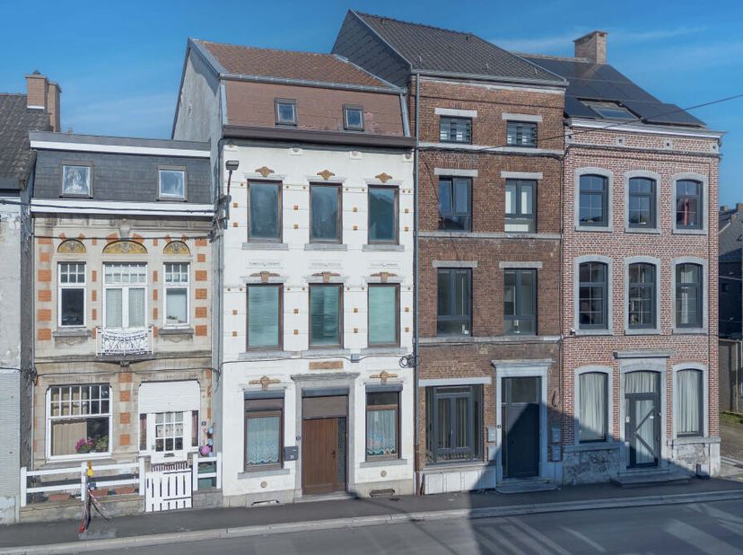 Maison à vendre
                    à 6200 Bouffioulx