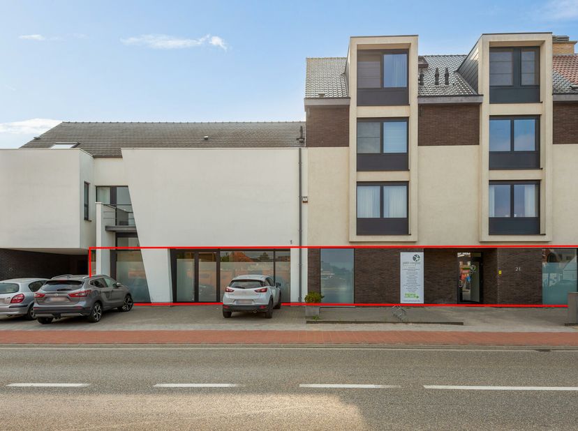 Bien professionnel à louer
                    à 2480 Dessel