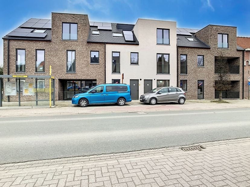 Appartement à vendre
                    à 9150 Bazel
