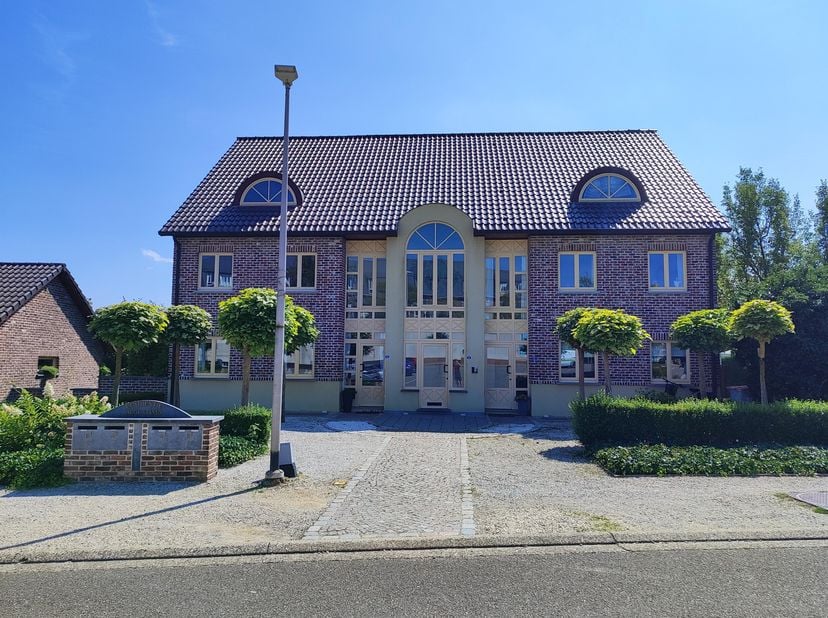 Appartement à vendre
                    à 3620 Gellik
