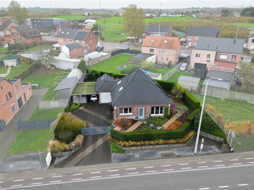 Verzorgde woning met 3 slaapkamers en mooi aangelegde tuin te Ordingen&lt;br /&gt;
Ligging :&lt;br /&gt;
+ Gelegen in het Haspengouwse Ordingen, een deelgemeente