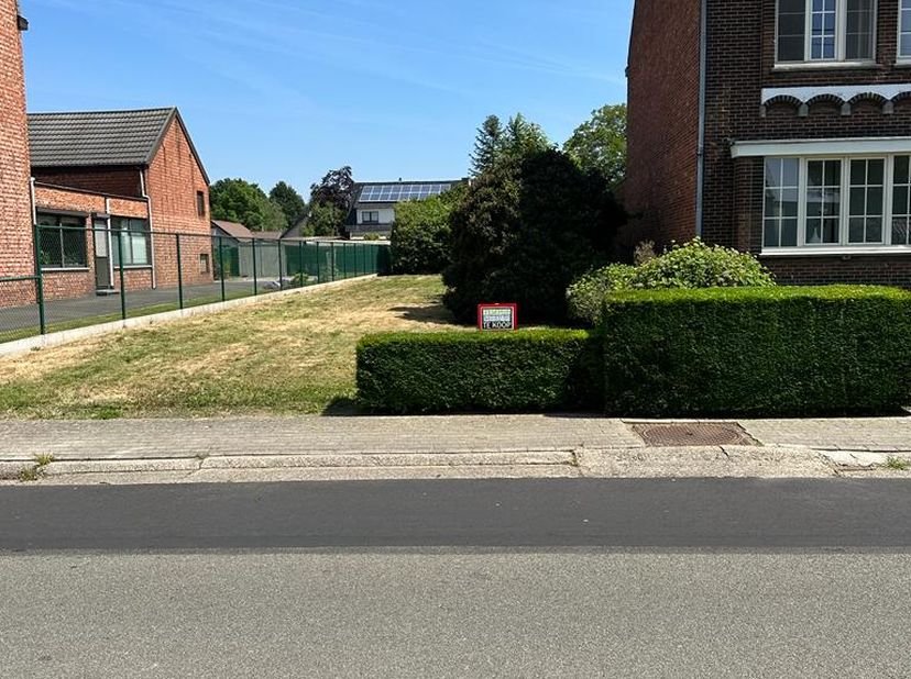 Terrain à vendre
                    à 3500 Sint-Lambrechts-Herk