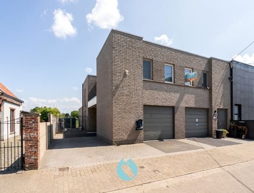                                         Usage mixte à vendre à Zelzate, € 505.000
