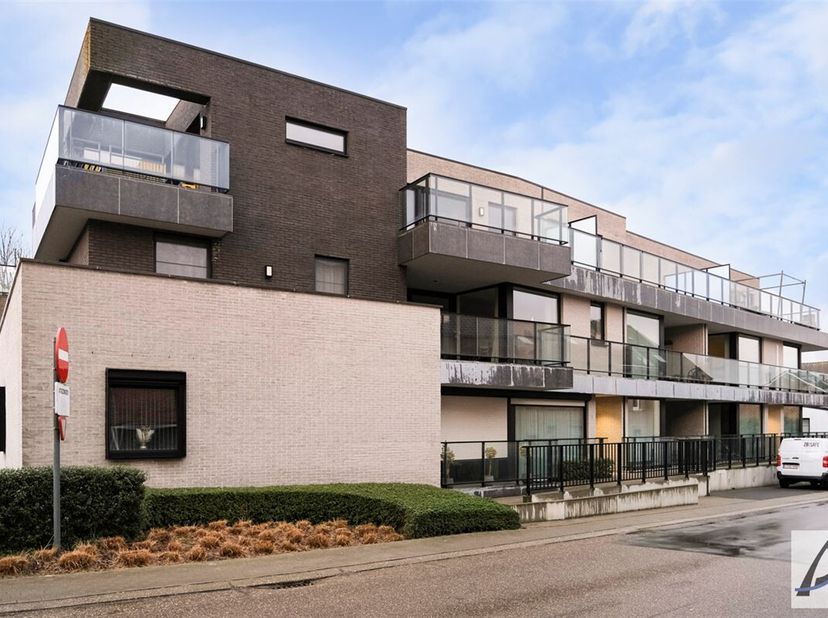 Appartement à vendre
                    à 3730 Hoeselt