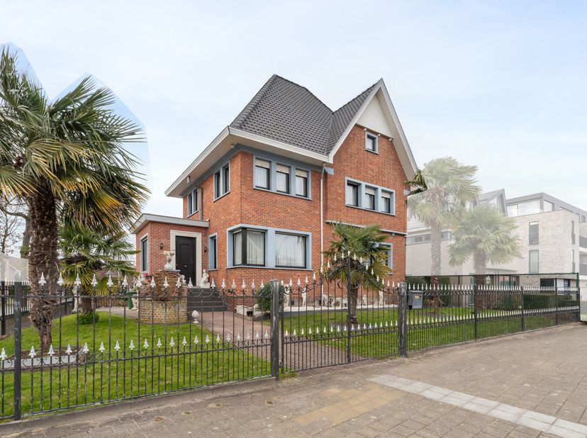 Maison à vendre
                    à 9820 Merelbeke