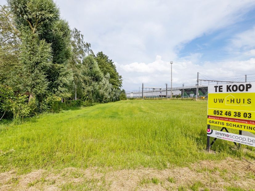 Terrain à vendre
                    à 9100 Sint-Niklaas
