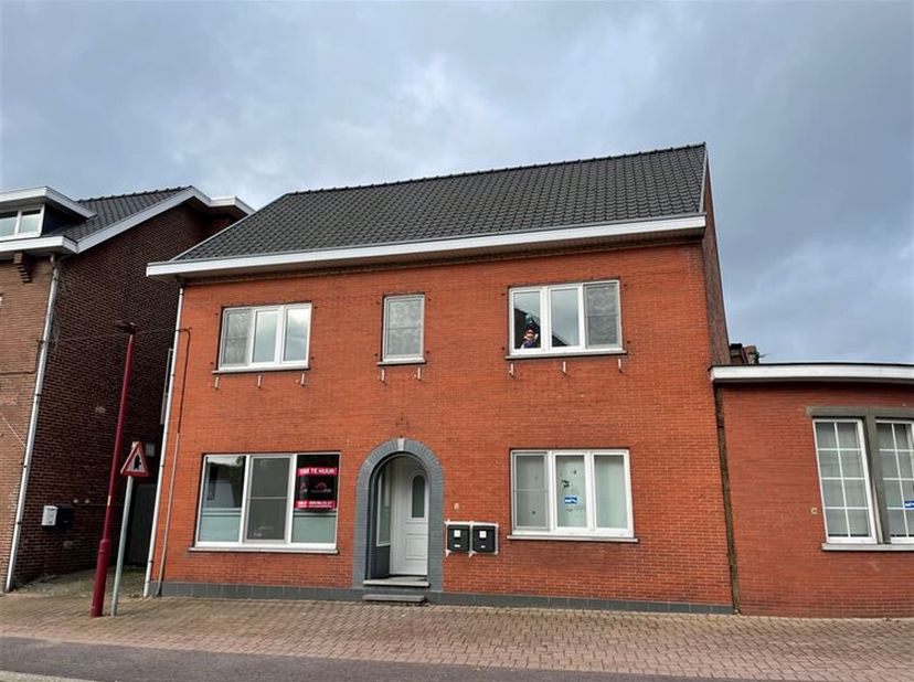 Appartement à louer
                    à 3680 Opoeteren