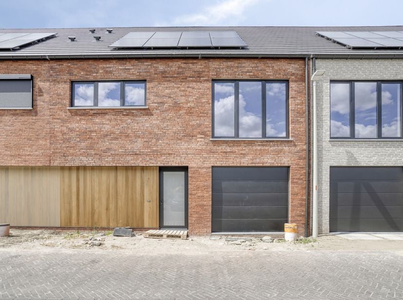 Dans un nouveau quartier familial de Boom, la construction de 9 maisons prêtes à déménager et économes en énergie a commencé.&lt;br /&gt;
La disposition de