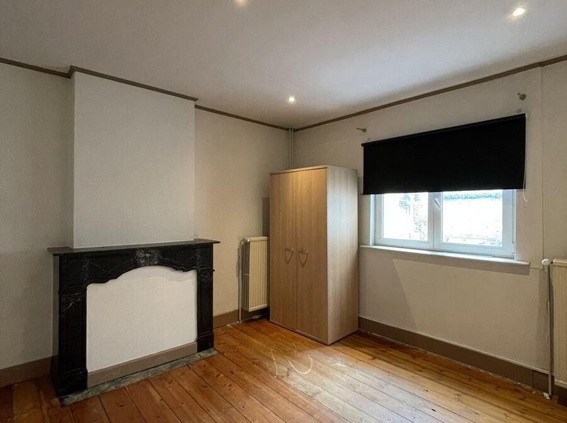 **ACADEMIEJAAR 2024-2025 - ENKEL STUDENTEN/STUDENTS ONLY**&lt;br /&gt;
In de Blijde Inkomststraat bieden we nog enkele kamers met eigen douche aan! De keuke