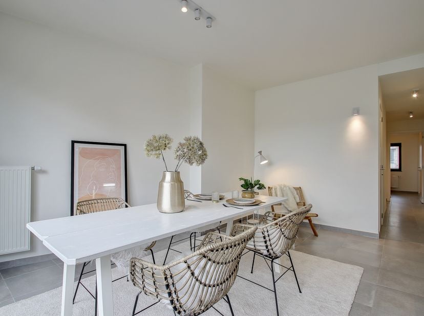 Vous recherchez un appartement économe en énergie avec une grande terrasse à vendre dans le centre de Courtrai?&lt;br /&gt;
Ne manquez pas ce bel appartemen