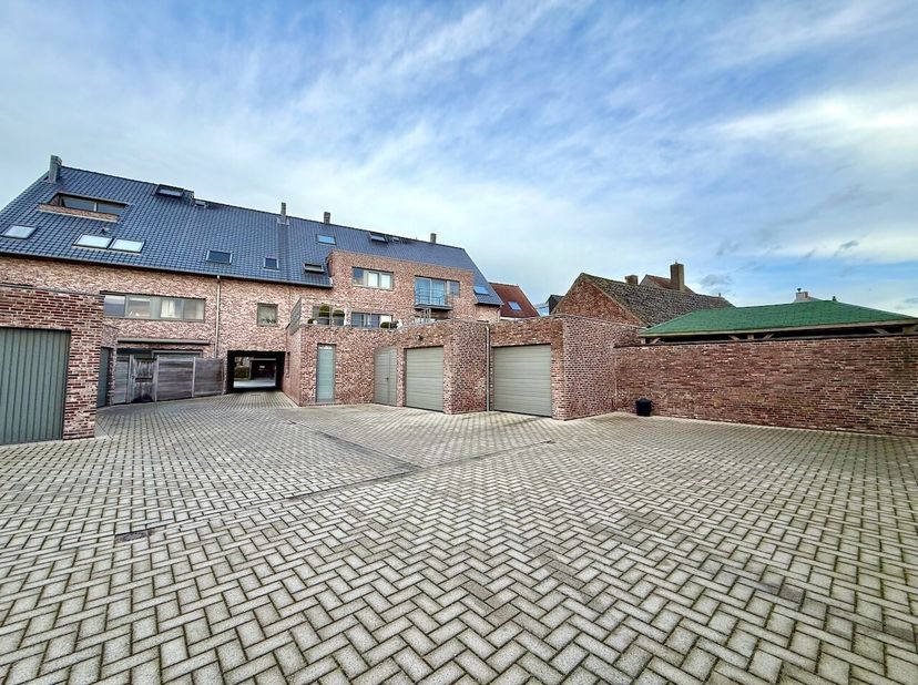 Appartement à louer
                    à 9968 Oosteeklo