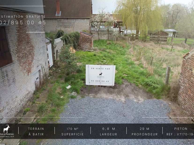 Référence agence : v7170-194&lt;br /&gt;
Nous vous proposons ce terrain de +/- 170m² à vendre dans la région de PIETON.&lt;br /&gt;
Ce terrain est parfait pour un