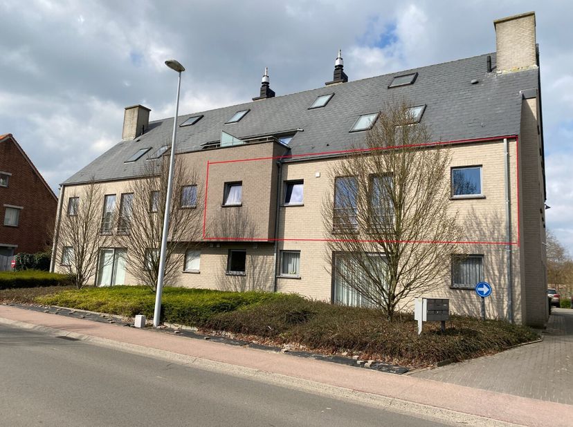 Appartement à louer
                    à 9820 Merelbeke