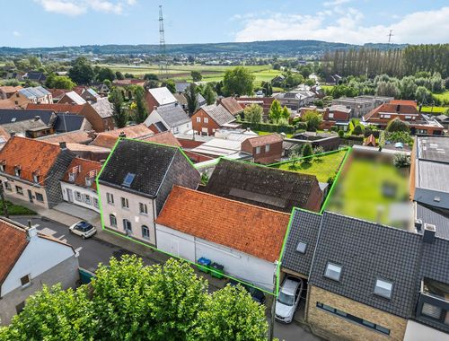                                         Maison à vendre à Avelgem, € 335.000
