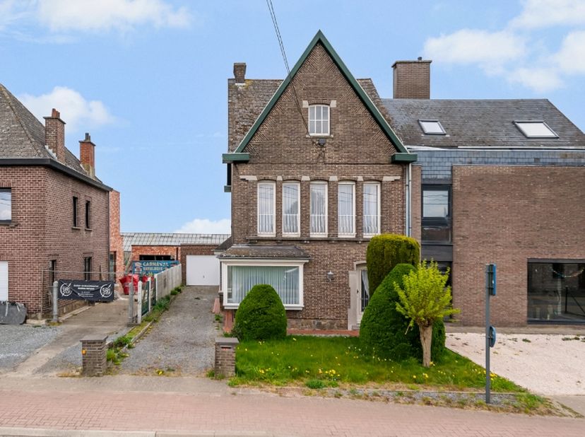 Maison à vendre
                    à 9890 Vurste