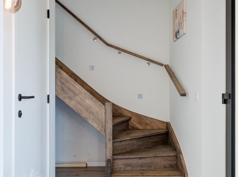 [[ DIT PAND NEEMT DEEL AAN DE ERA OPEN HUIZEN DAG OP 14/6 VAN 13:00 TOT 14:00 ]] Deze knappe, moderne en energiezuinige gezinswoning met 3 slaapkamers