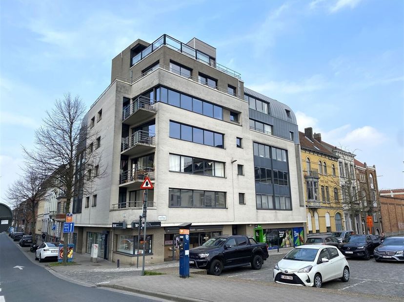 Appartement à louer
                    à 9000 Gent