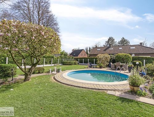                                         Maison à vendre à Teralfene, € 479.000
