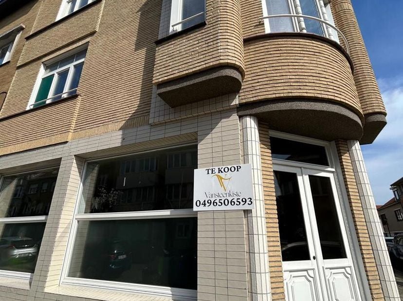 Modern gerenoveerd appartement 106m² met 2 slpk&lt;br /&gt;
Dit appartement in de Vuurtorenwijk biedt een ruime woonkamer met eethoek en ingewerkte sfeerver
